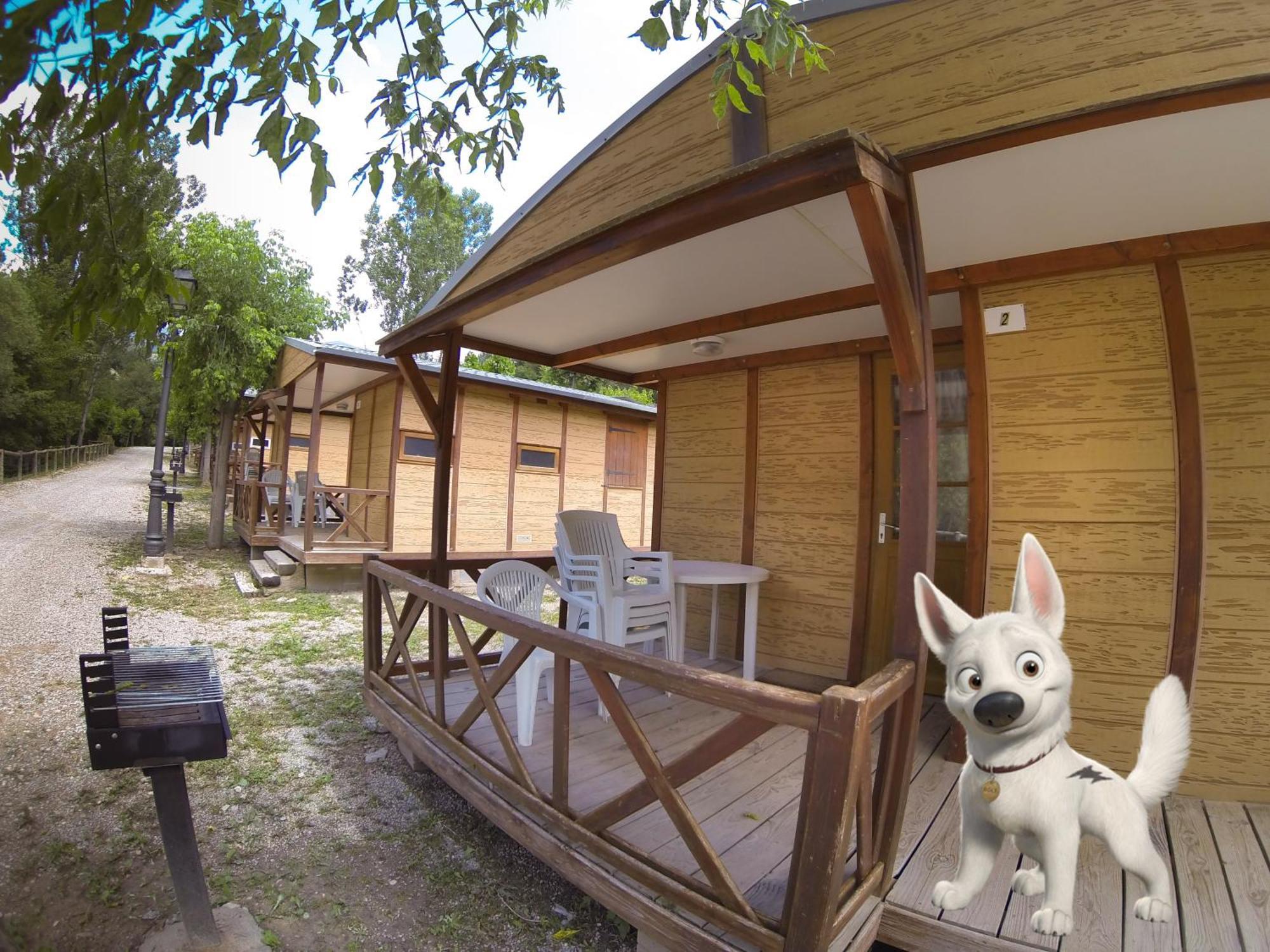 Camping L'Espelt La Pobla de Lillet Exterior foto