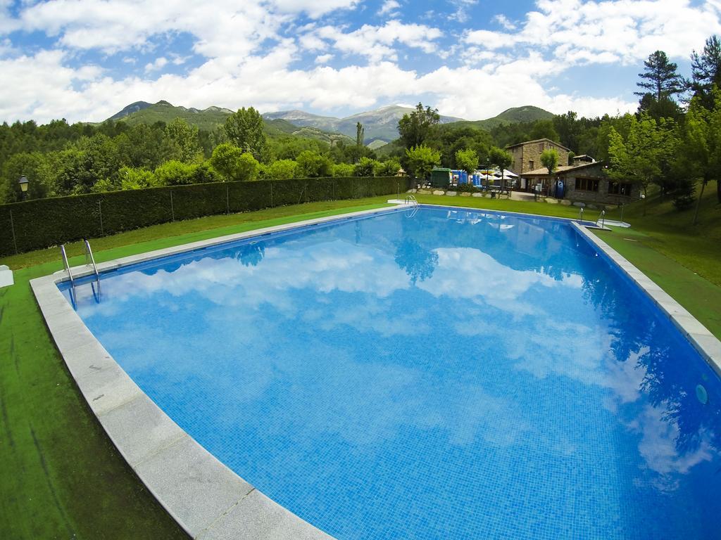 Camping L'Espelt La Pobla de Lillet Exterior foto
